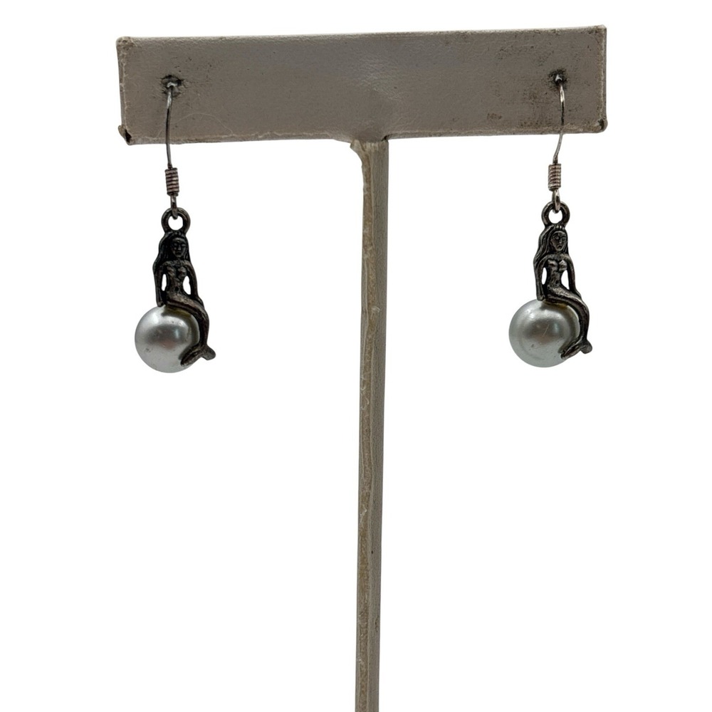 Vintage Silver Tone Ocean Mermaid Sitting On Faux Pearl Pierced Dangle Earrings